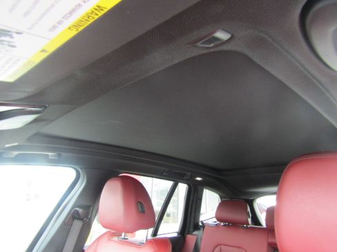 Used 2022 BMW X3 xDrive30i w/ Premium Package image 14