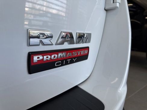 Used 2022 RAM ProMaster City Tradesman FWD image 18
