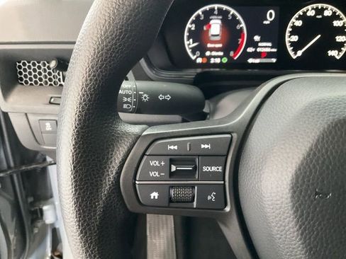 Certified 2025 Honda CR-V EX image 11