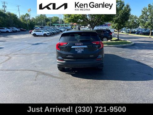 Used 2019 GMC Terrain SLE w/ Driver Convenience Package AWD/4WD image 6