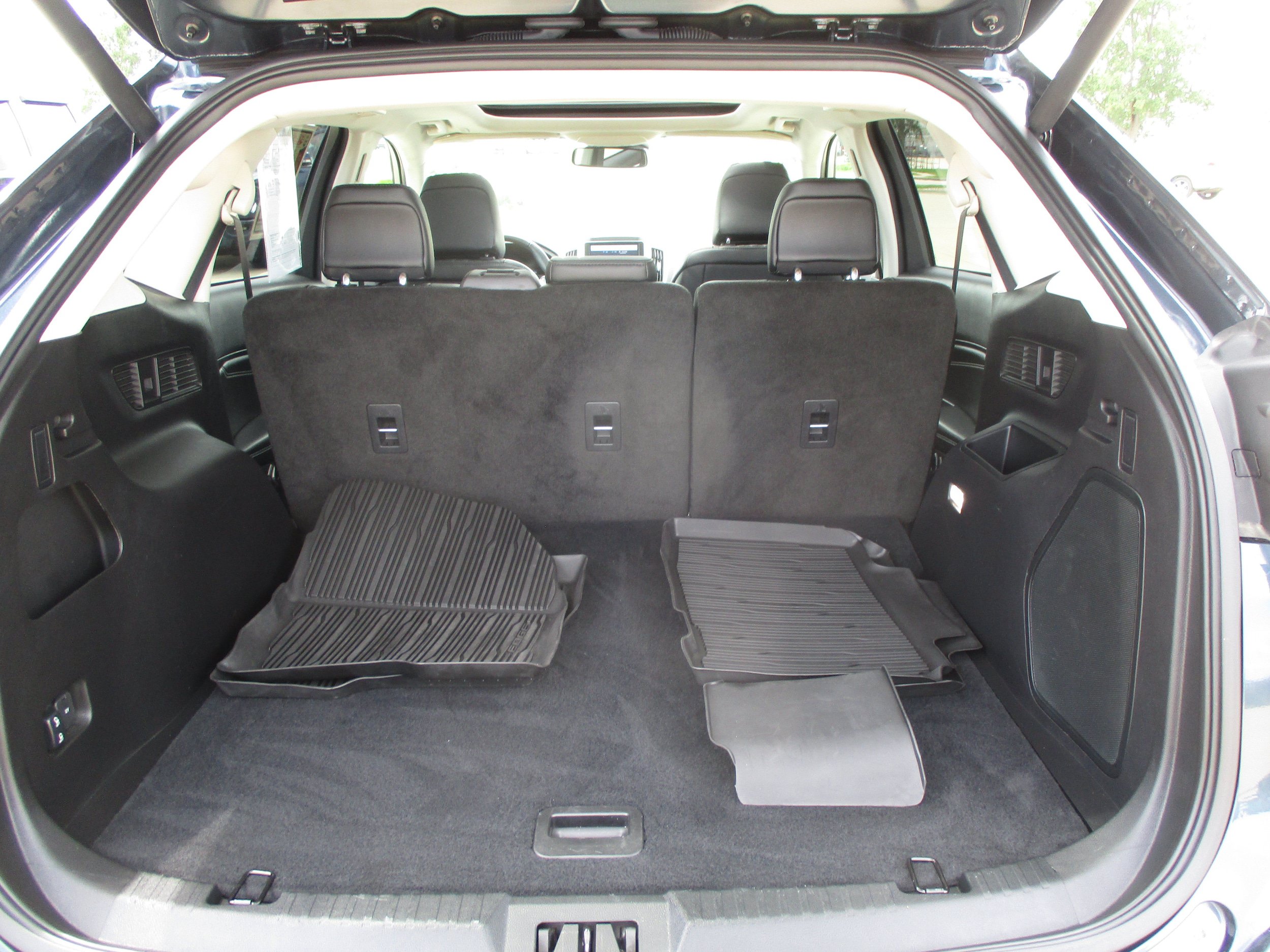 Used 2024 Ford Edge Titanium AWD/4WD image 39