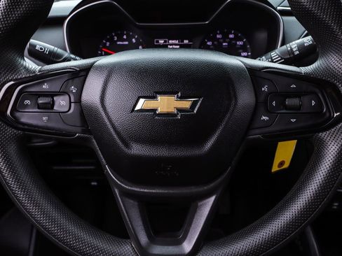 Used 2023 Chevrolet TrailBlazer LS image 13