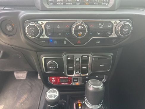 Used 2022 Jeep Wrangler Unlimited Rubicon 4xe w/ Cold Weather Group image 23