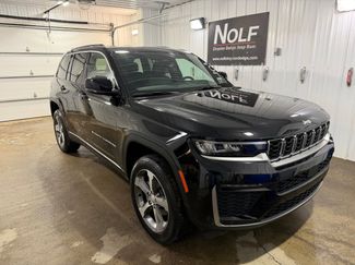 New 2026 Jeep Grand Cherokee Limited video 2