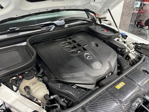 Used 2020 Mercedes-Benz GLS 580 4MATIC image 8