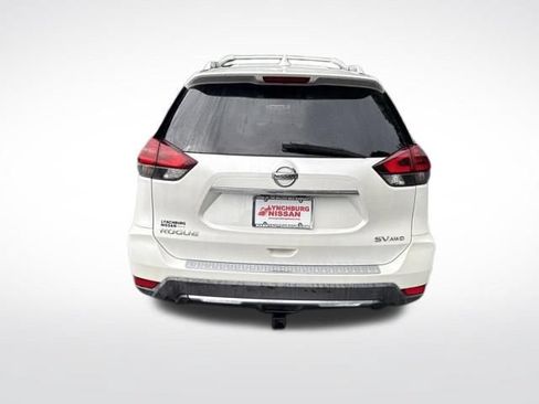 Used 2018 Nissan Rogue SV w/ Premium Package AWD/4WD image 6
