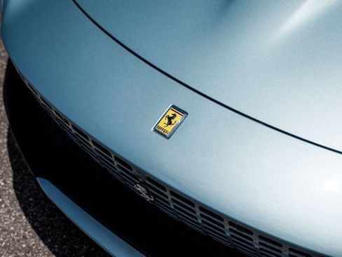 Used 2026 Ferrari Roma Spider RWD image 45