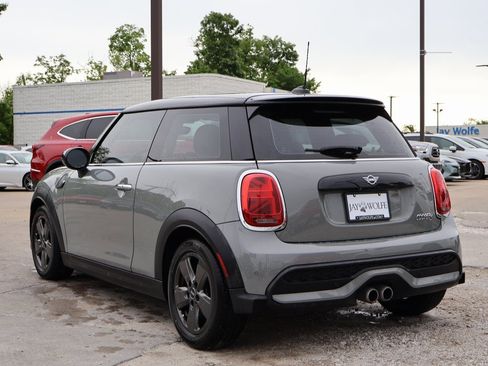 Used 2022 MINI Cooper S image 4