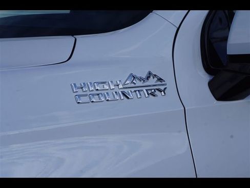 New 2026 Chevrolet Tahoe High Country AWD/4WD image 27