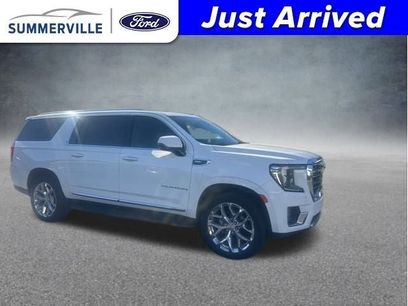 Used 2022 GMC Yukon XL SLT w/ SLT Luxury Package