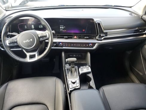 Used 2023 Kia Sportage EX FWD image 11
