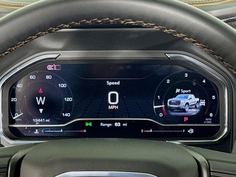 Used 2025 GMC Sierra 1500 AT4 image 18