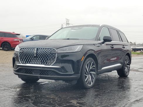 New 2026 Lincoln Aviator Reserve AWD/4WD image 2