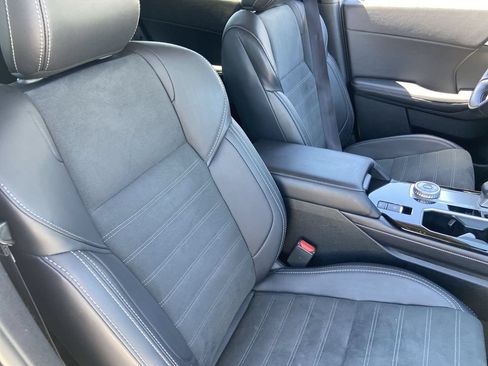 Used 2025 Mitsubishi Outlander SE AWD/4WD image 24