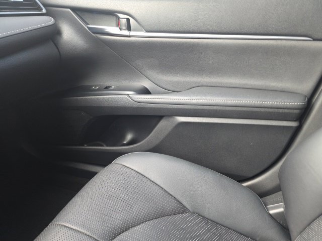 Used 2020 Toyota Camry XSE w/ Driver Assist Package FWD image 19
