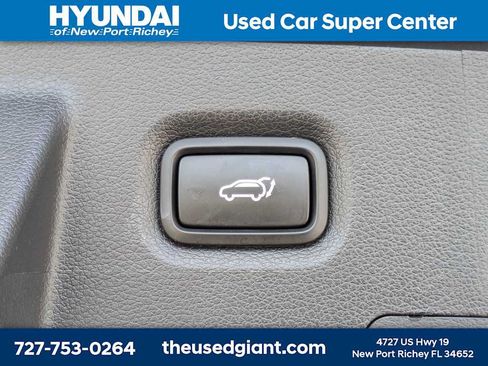 Certified 2022 Hyundai Santa Fe SEL w/ Convenience + Premium Package FWD image 13