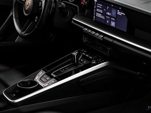 Used 2020 Porsche 911 Carrera 4S image 48