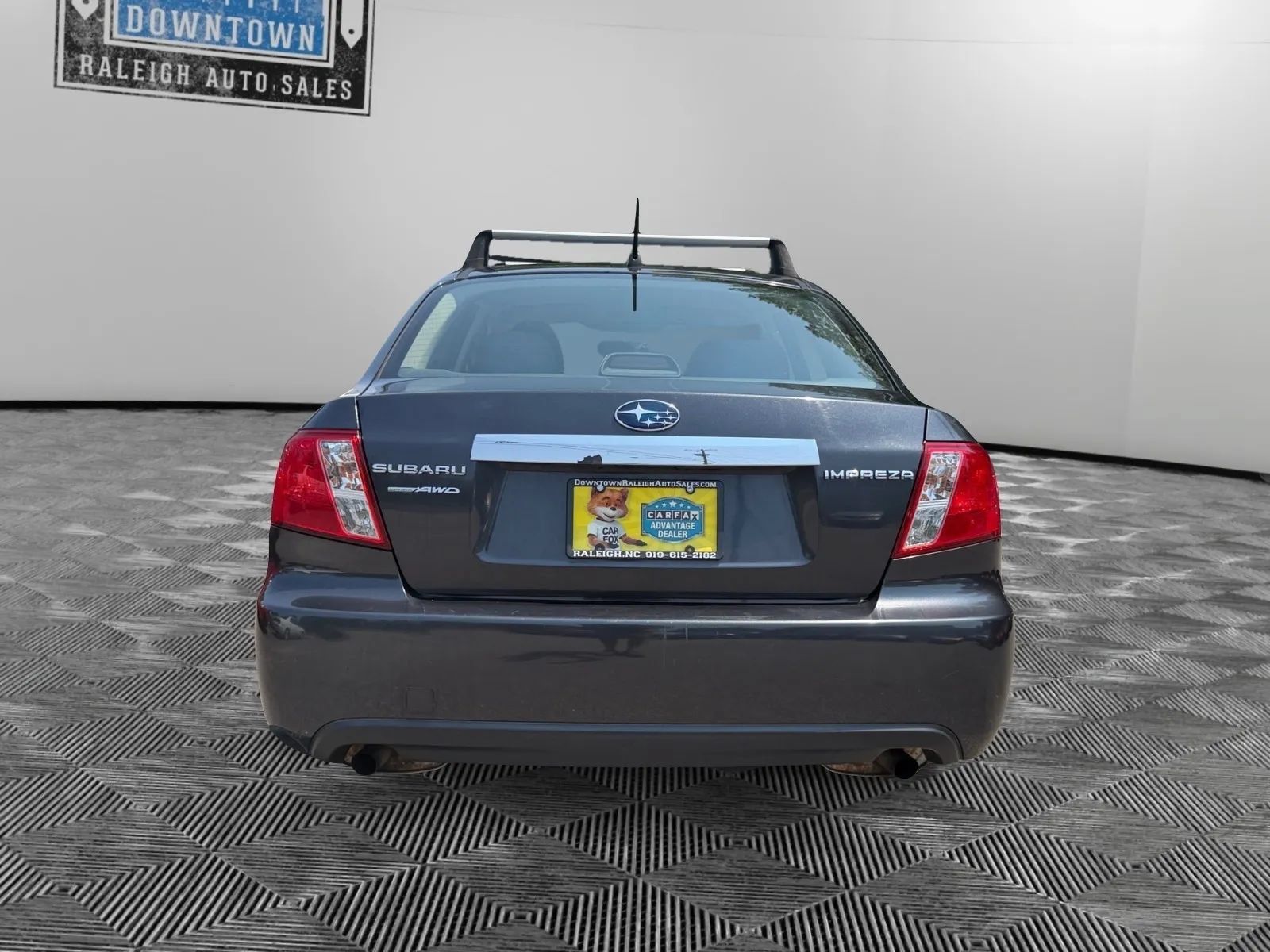 Used 2011 Subaru Impreza 2.5i AWD/4WD image 7