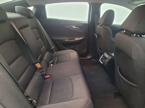 Used 2020 Chevrolet Malibu LT FWD image 19