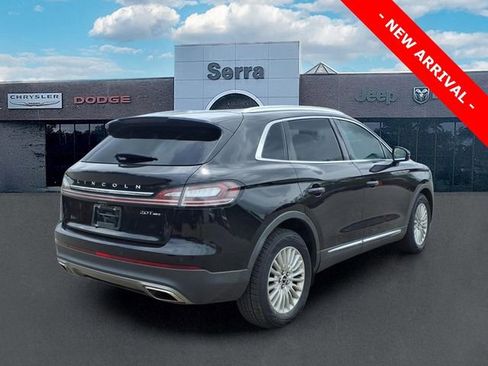 Used 2019 Lincoln Nautilus Premier AWD/4WD image 6
