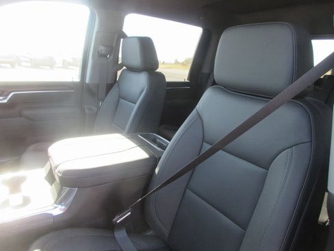 New 2026 GMC Sierra 3500 SLT image 14