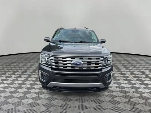 Used 2018 Ford Expedition Limited w/ Equipment Group 302A AWD/4WD image 3