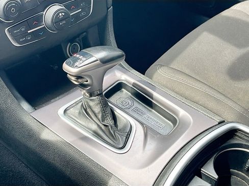 Used 2022 Dodge Charger GT RWD image 16