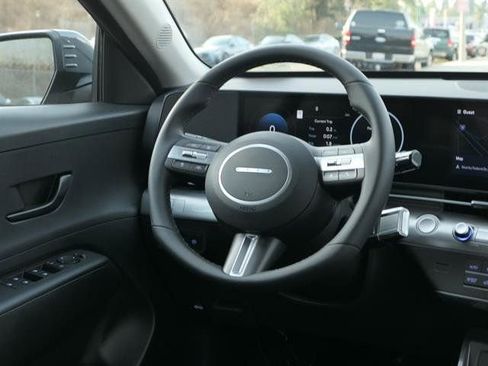 New 2025 Hyundai Kona SEL FWD image 24