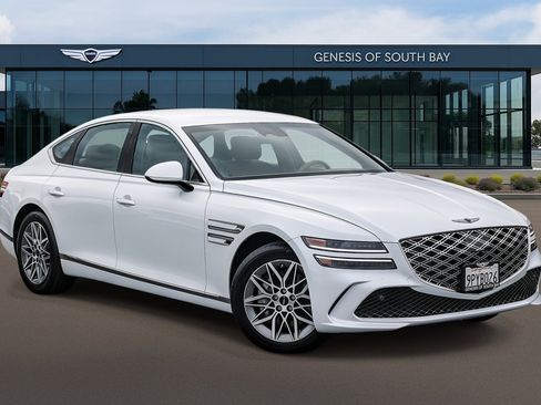 Used 2025 Genesis G80 2.5T image 1