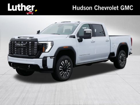 New 2026 GMC Sierra 3500 Denali Ultimate w/ LPO, Black Badging Package image 1