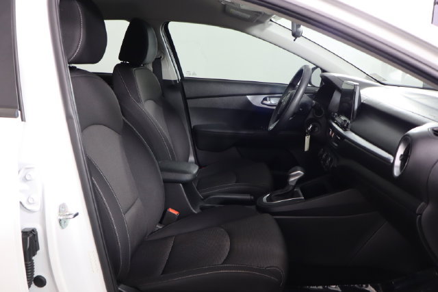 Used 2023 Kia Forte LXS FWD image 14