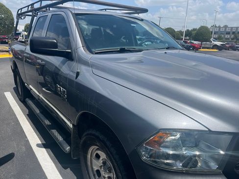 Used 2019 RAM 1500 Tradesman RWD image 3