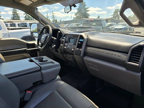 Used 2019 Ford F350 XL w/ Power Equipment Group RWD image 11