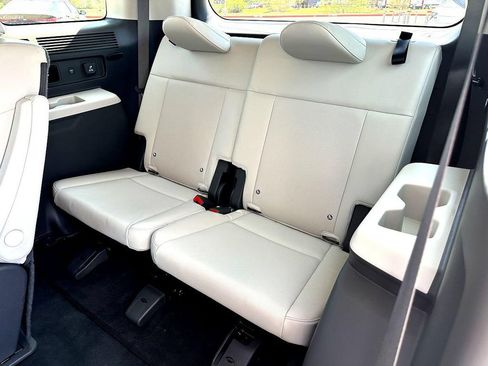 Used 2025 Hyundai Santa Fe Calligraphy FWD image 22
