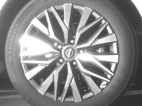 Used 2025 Nissan Altima 2.5 SV FWD image 13