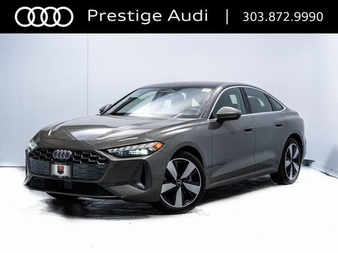 Used 2025 Audi A5 2.0T Premium Plus w/ Premium Plus AWD/4WD image 2