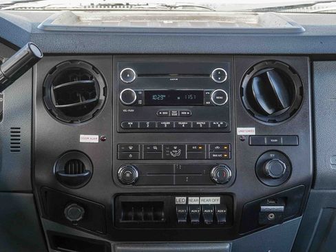 Used 2016 Ford F350 XL w/ Power Equipment Group RWD image 13