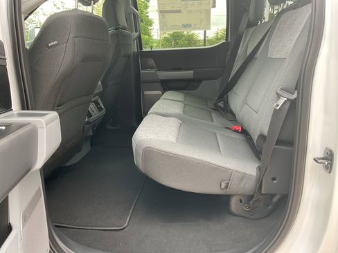 New 2026 Ford F250 XLT w/ XLT Premium Package AWD/4WD image 10