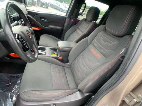 Certified 2023 Nissan Frontier 4x4 Crew Cab image 13