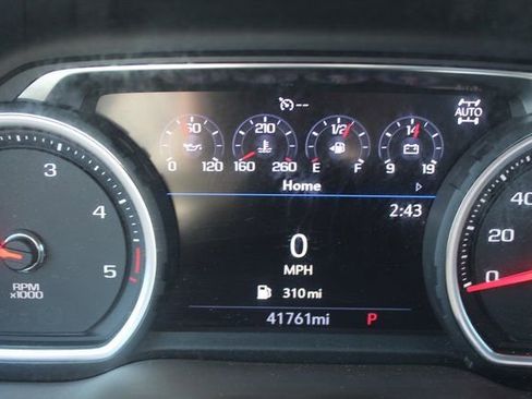 Used 2022 Chevrolet Silverado 2500 LTZ w/ LTZ Premium Package image 31