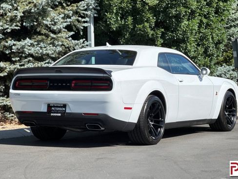 Used 2023 Dodge Challenger R/T Scat Pack image 4