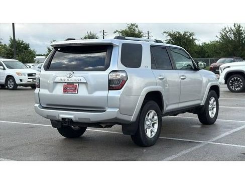 Certified 2024 Toyota 4Runner SR5 AWD/4WD image 6