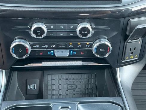 Used 2023 Ford F150 Raptor w/ Equipment Group 802A Raptor R AWD/4WD image 29