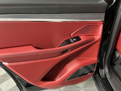 Used 2024 Jeep Wagoneer Launch Edition image 29