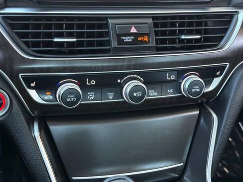 Certified 2018 Honda Accord EX image 24