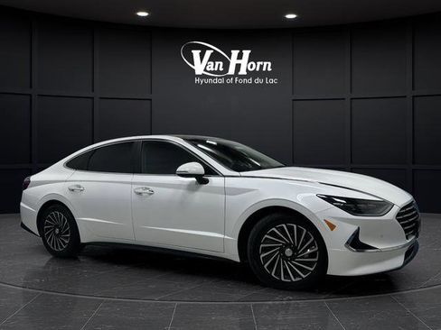 Used 2021 Hyundai Sonata Limited image 1