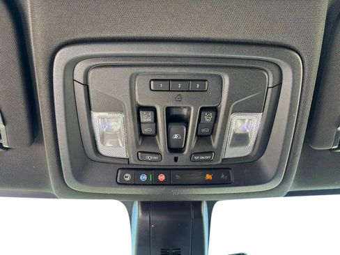 Used 2021 GMC Sierra 1500 AT4 w/ Technology Package AWD/4WD image 20