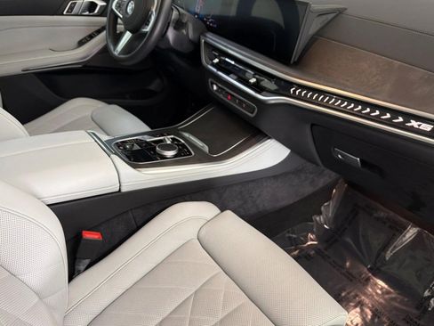 Used 2026 BMW X5 sDrive40i w/ M Sport Package RWD image 33