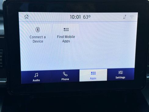 Used 2020 Ford Explorer XLT w/ Equipment Group 202A AWD/4WD image 42
