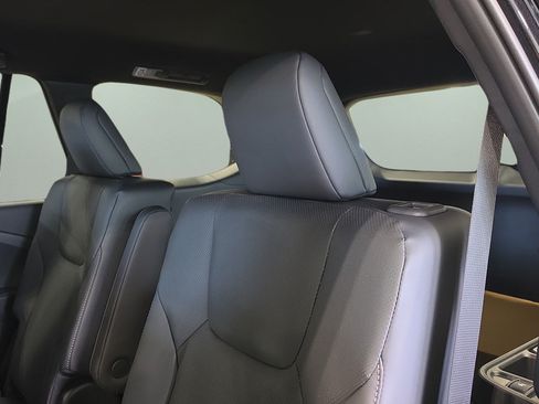 New 2026 Lexus TX 500h AWD w/ Technology Package image 18